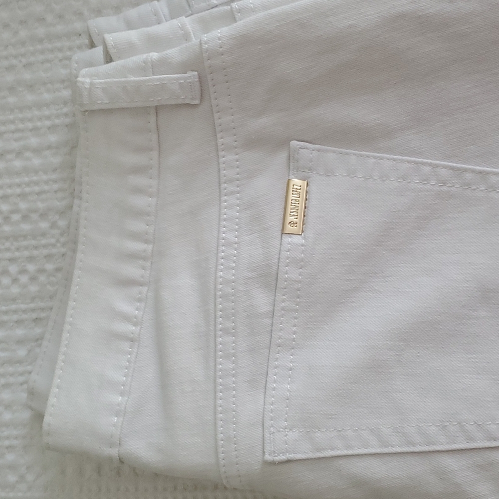 J Lo White Denim Capri